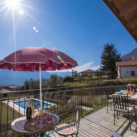 Ulivi Apt.7 * Tremezzo