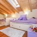 아파트 Ulivi Apt.7 *