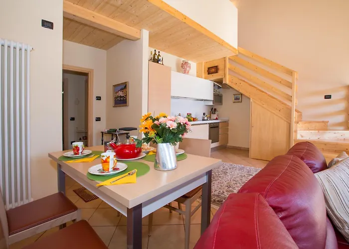 Ulivi Apt.7 *