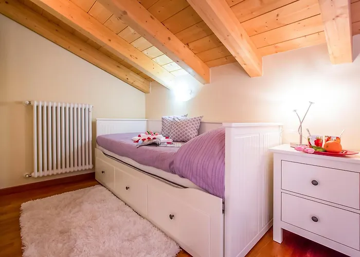 Διαμέρισμα Ulivi Apt.7 *